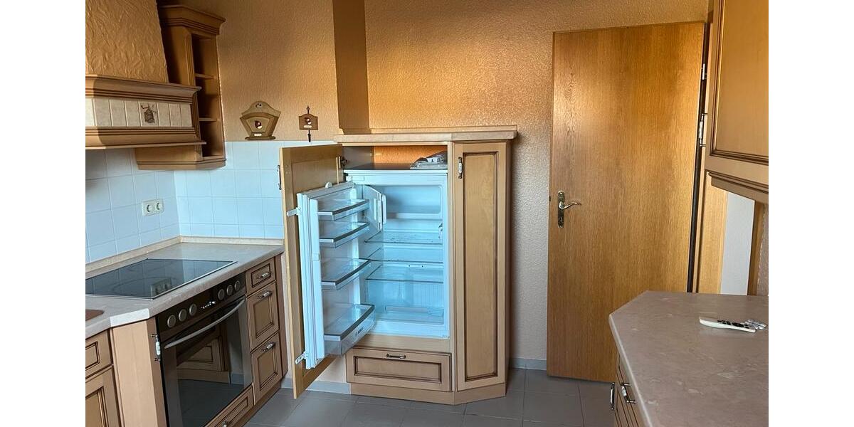 Dachgeschoßwohnung Zerbst (Anhalt) - 2 Zimmer, 60 m&sup2;, 390&euro; | Angebot:24875341