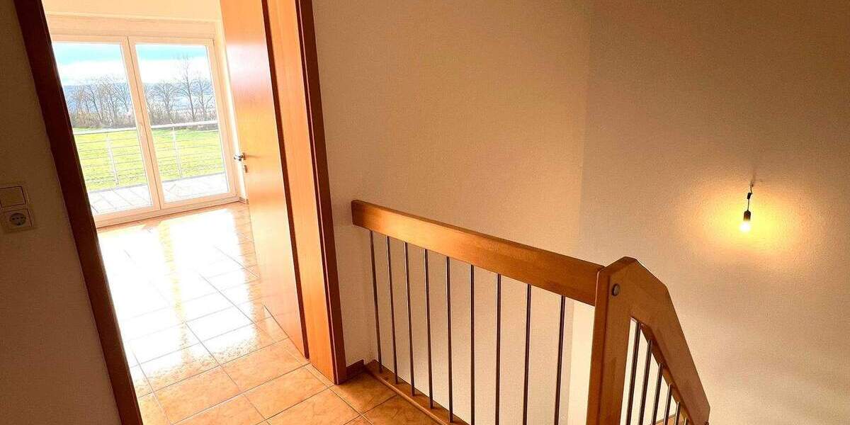 Doppelhaushälfte Monzingen - 3 Zimmer, 107 m&sup2;, 1.000&euro; | Angebot:25683793