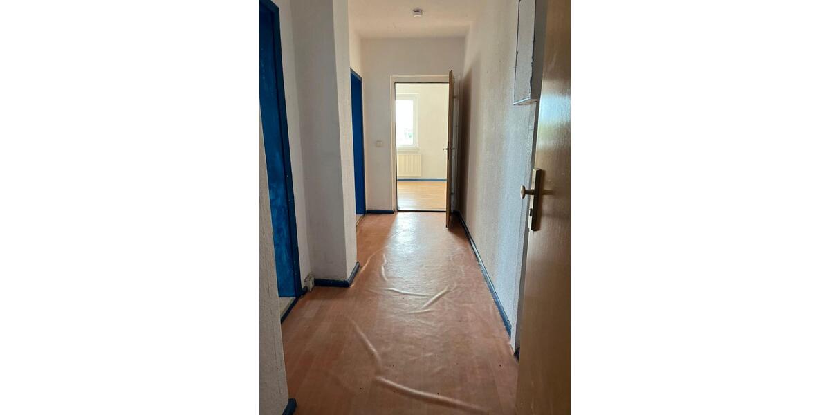 Dachgeschoßwohnung Stavenhagen - 1 Zimmer, 38 m&sup2;, 210&euro; | Angebot:26425834