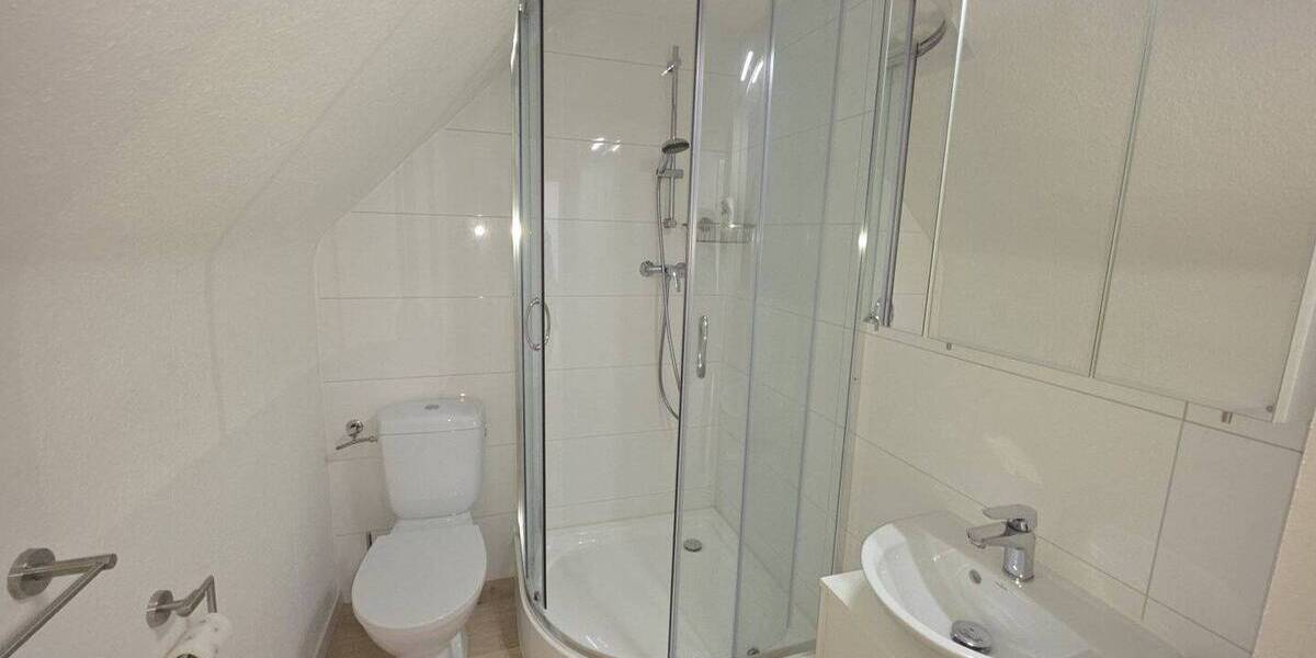 Doppelhaushälfte Kandern - 6 Zimmer, 157 m&sup2;, 2.050&euro; | Angebot:26819746