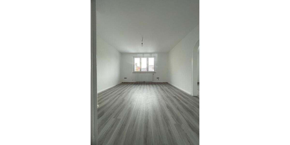 Etagenwohnung Stuttgart Luginsland - 4 Zimmer, 78 m&sup2;, 1.300&euro; | Angebot:24973792