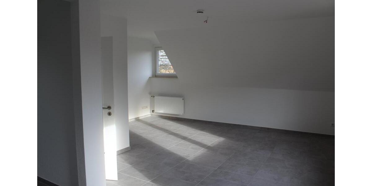 Dachgeschoßwohnung Melle - 3 Zimmer, 69 m&sup2;, 590&euro; | Angebot:25919872