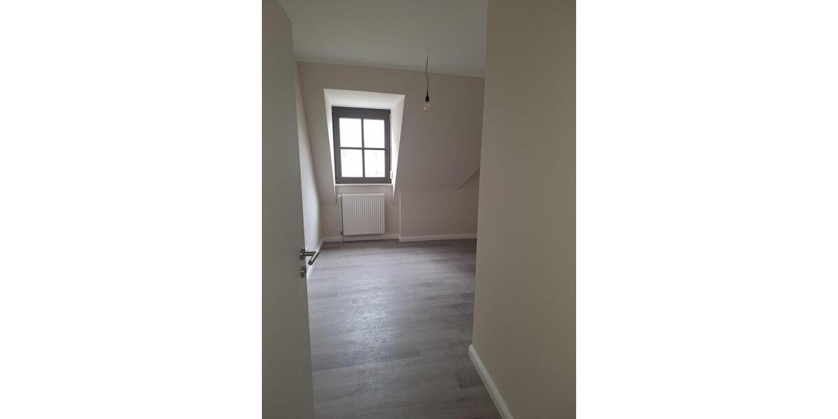 Etagenwohnung Rüdesheim am Rhein - 3 Zimmer, 76 m&sup2;, 1.080&euro; | Angebot:26091013