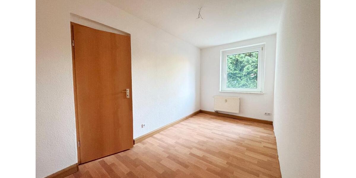 Erdgeschoßwohnung Flöha - 4 Zimmer, 69 m&sup2;, 445&euro; | Angebot:22710093