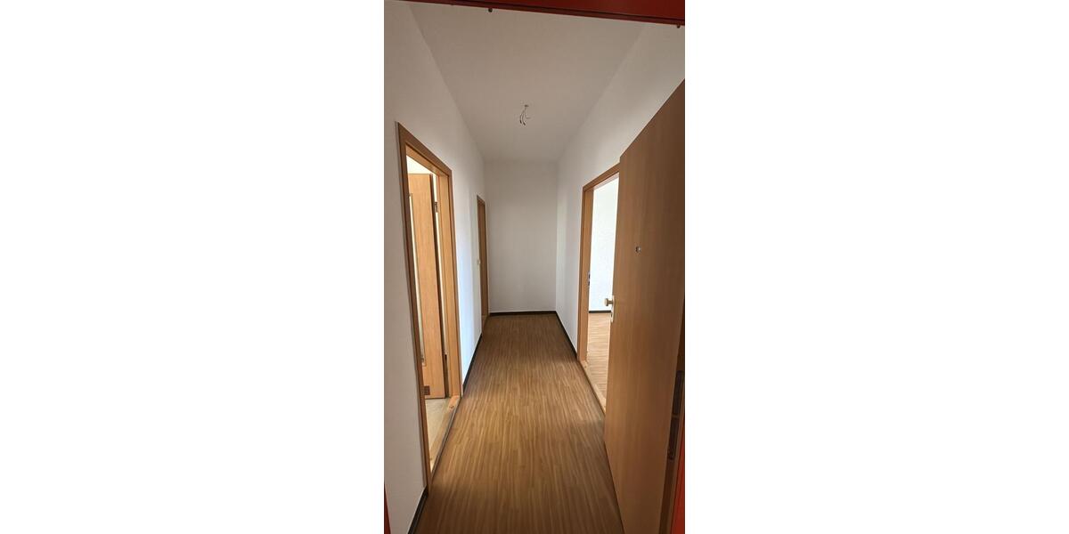 Erdgeschoßwohnung Meiningen - 2 Zimmer, 47 m&sup2;, 215&euro; | Angebot:25934031