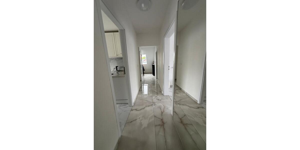 Dachgeschoßwohnung Stadthagen - 3 Zimmer, 100 m&sup2;, 1.000&euro; | Angebot:26671625