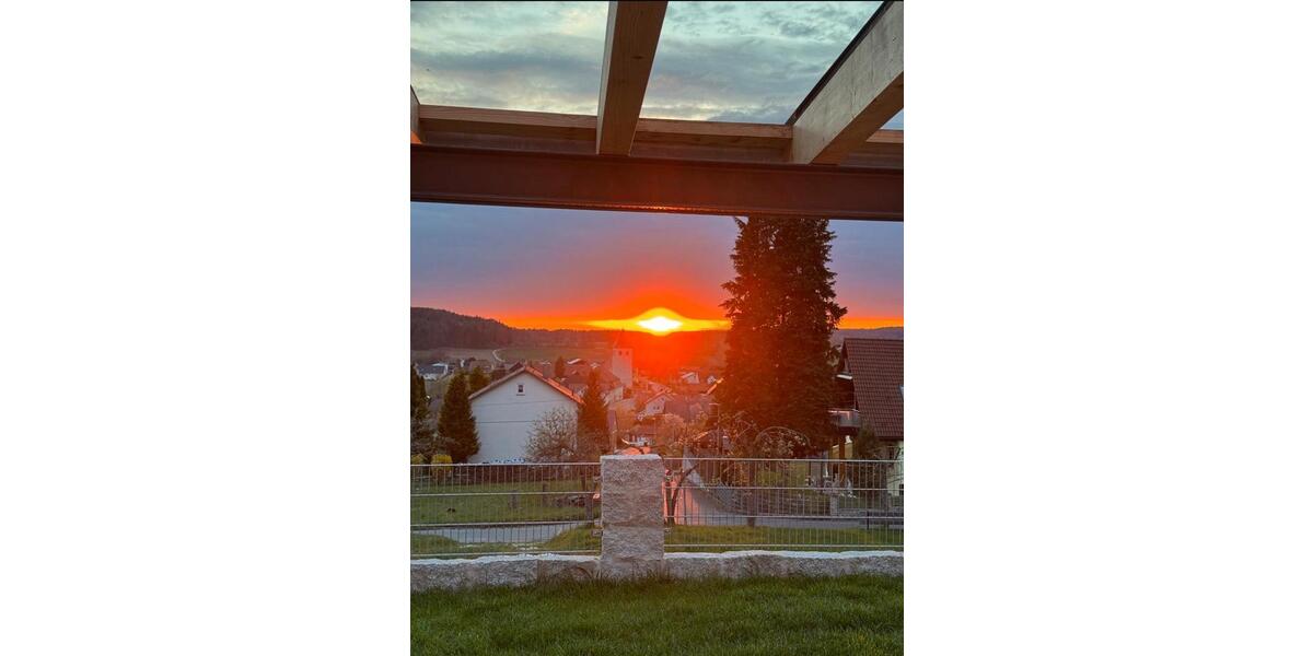 Etagenwohnung Seubersdorf in der Oberpfalz - 3 Zimmer, 110 m&sup2;, 1.125&euro; | Angebot:25161562