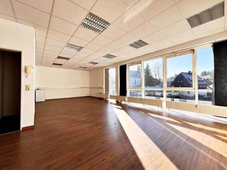 Gewerbeobjekt Jahnsdorf /Erzgeb. Erzgeb. - 144&euro; | Angebot:26656631
