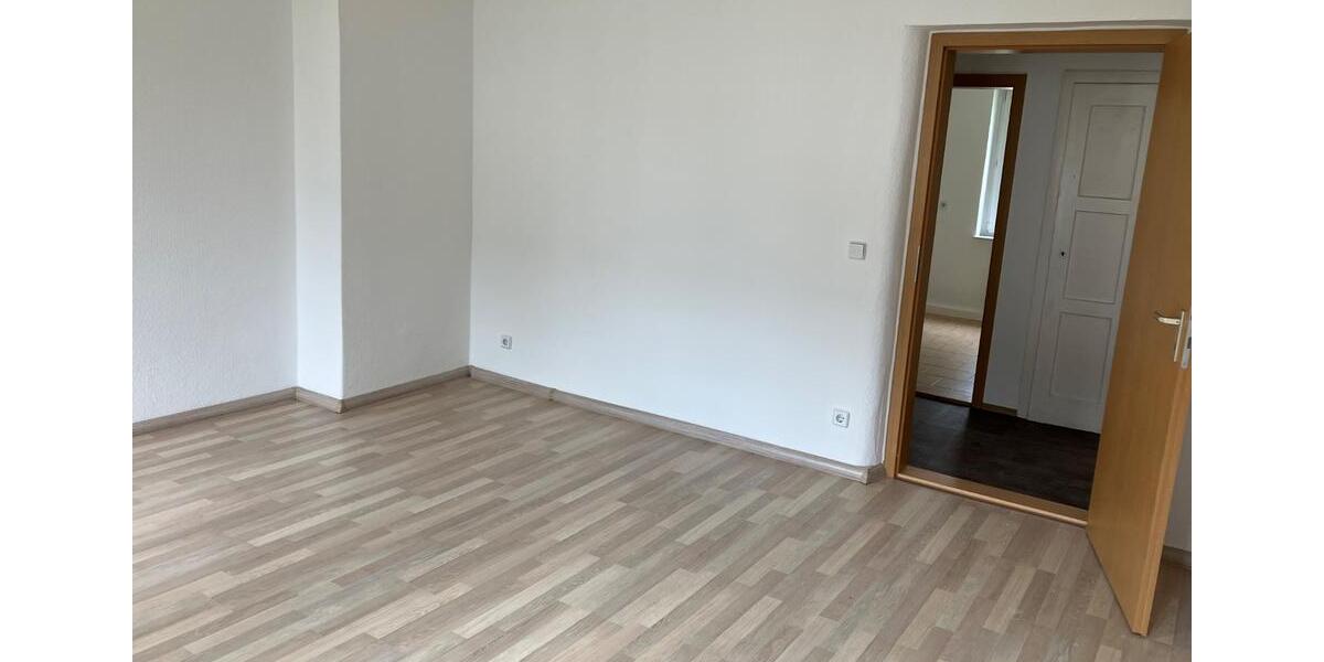 Etagenwohnung Niederwürschnitz - 3 Zimmer, 66 m&sup2;, 350&euro; | Angebot:26132617
