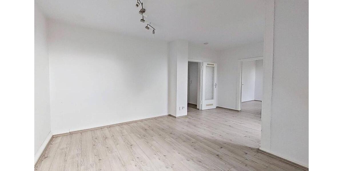 Etagenwohnung Solingen - 2 Zimmer, 60 m&sup2;, 537&euro; | Angebot:26586853
