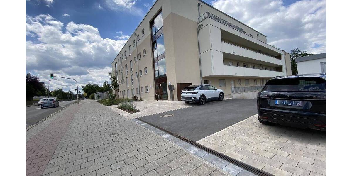 Terrassenwohnung Roth - 2 Zimmer, 60 m&sup2;, 802&euro; | Angebot:26910507