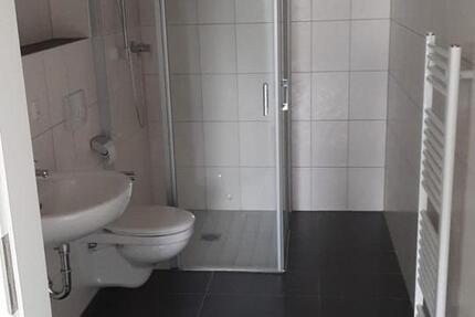 Wohnung Kassel Niederzwehren - 2 Zimmer, 68 m&sup2;, 680&euro; | Angebot:24948157