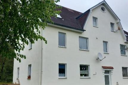 Wohnung Thierstein - 2 Zimmer, 63 m&sup2;, 350&euro; | Angebot:25824603