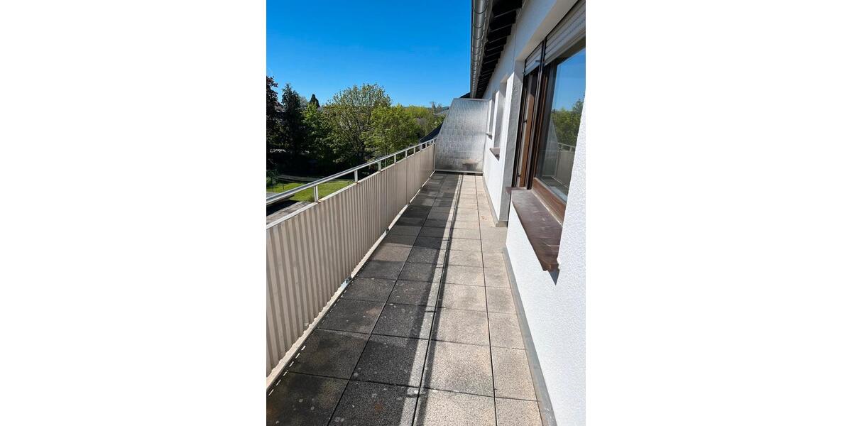 Dachgeschoßwohnung Neuwied - 3 Zimmer, 82 m&sup2;, 757&euro; | Angebot:26620367