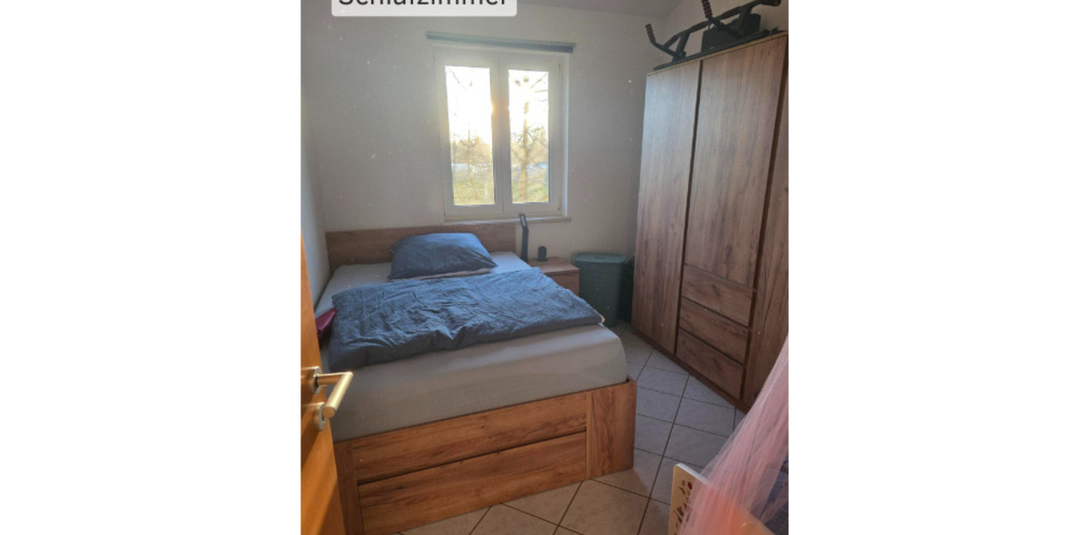 Etagenwohnung Eckental - 2 Zimmer, 52 m&sup2;, 800&euro; | Angebot:24670410