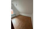 Dachgeschoßwohnung Hameln - 4 Zimmer, 120 m&sup2;, 850&euro; | Angebot:24397985