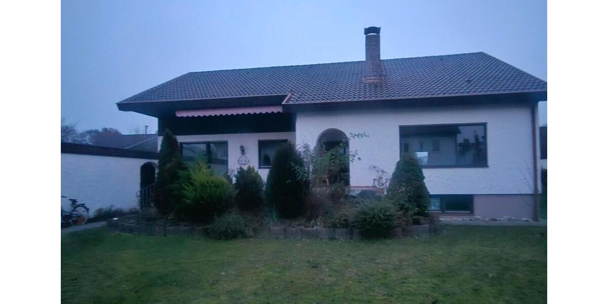 frisch renoviertes Haus in bester Lage zu vermieten 5 zimmer