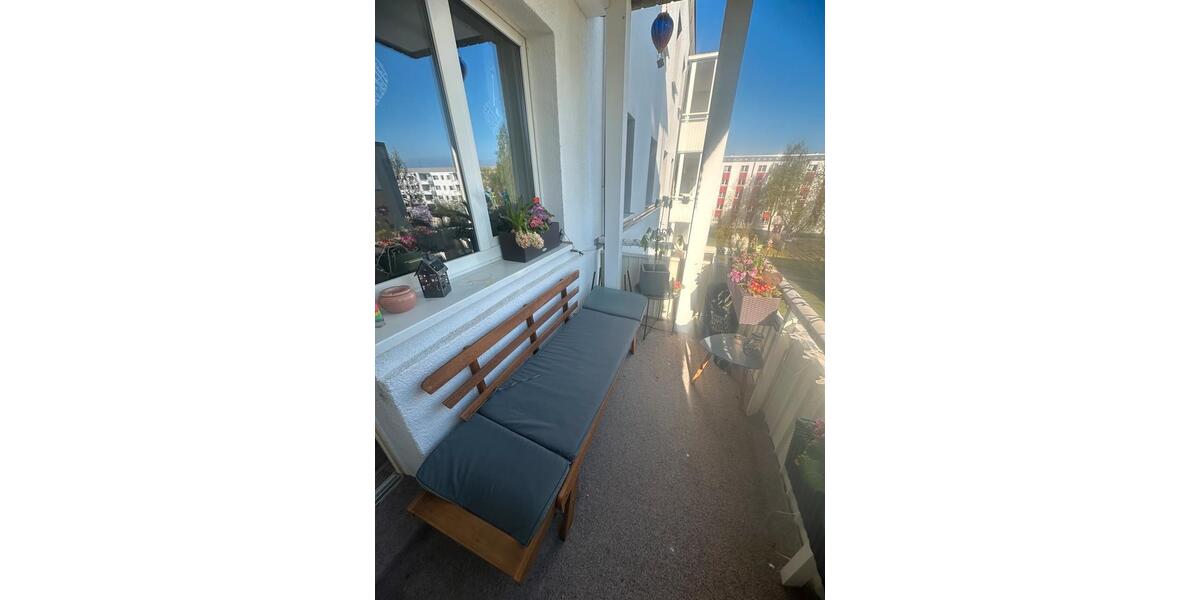 Etagenwohnung Neubrandenburg Carlshöhe - 4 Zimmer, 73 m&sup2;, 810&euro; | Angebot:26387358