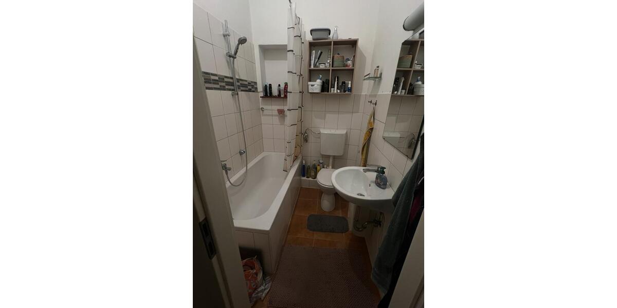 Wohnen auf Zeit Fulda - 12 Zimmer, 90 m&sup2;, 410&euro; | Angebot:26541283