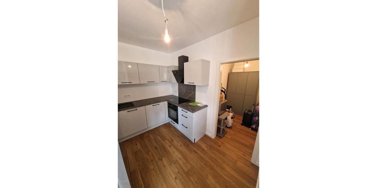Etagenwohnung Limburg an der Lahn Lindenholzhausen - 2 Zimmer, 77 m&sup2;, 1.050&euro; | Angebot:25639133
