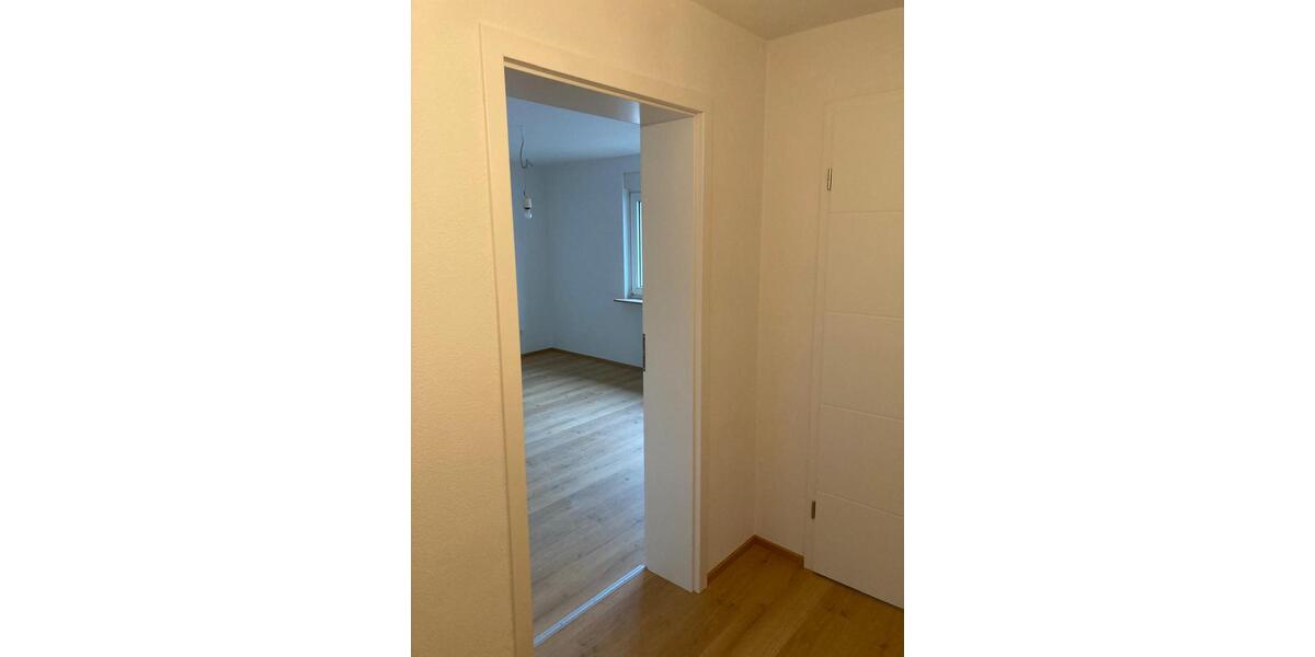 Erdgeschoßwohnung Lauda-Königshofen Königshofen - 3 Zimmer, 77 m&sup2;, 720&euro; | Angebot:26632293