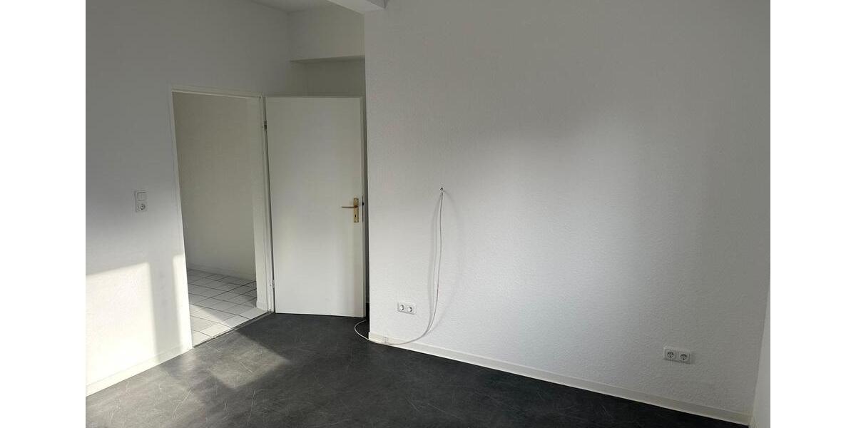 Erdgeschoßwohnung Hanau Groß-Steinheim - 3 Zimmer, 73 m&sup2;, 1.100&euro; | Angebot:24781057