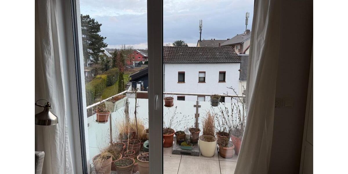 Etagenwohnung Bonn Hardtberg - 4 Zimmer, 86 m&sup2;, 1.250&euro; | Angebot:24979746