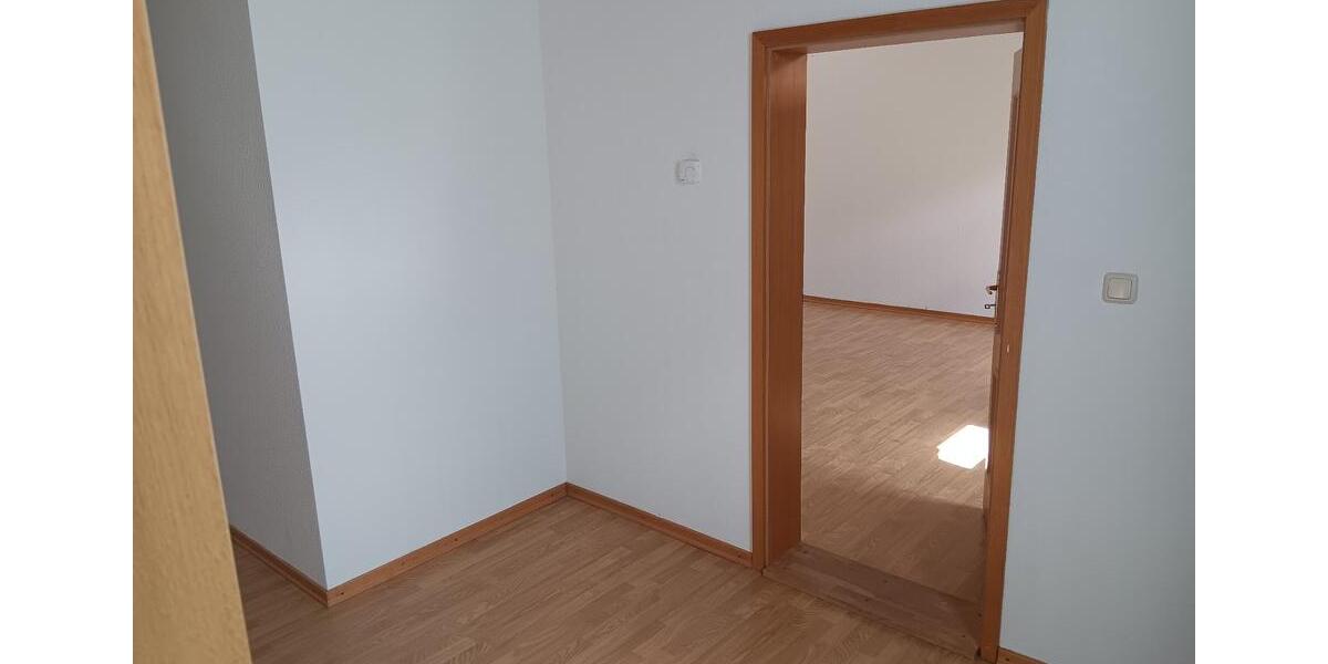 Erdgeschoßwohnung Neustadt am Rübenberge - 5 Zimmer, 160 m&sup2;, 990&euro; | Angebot:26646456