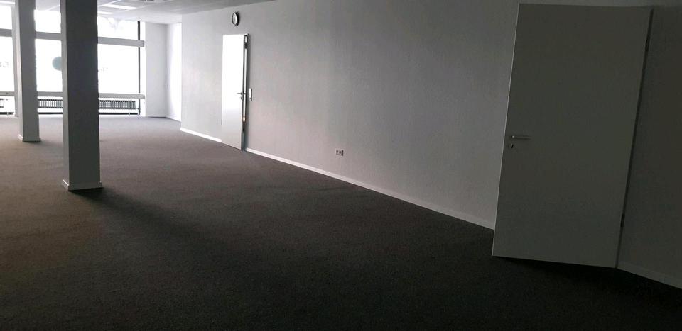 Büro, Praxis, Ladenlokal, KiTa im Zentrum von Neubeckum zimmer