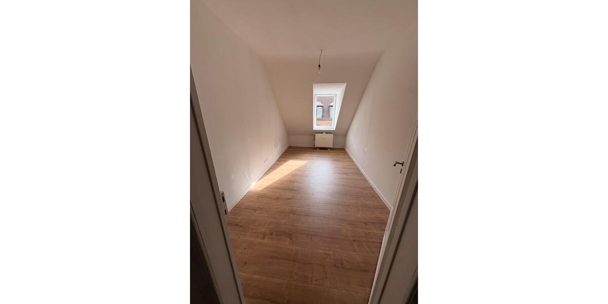 Wohnen auf Zeit Mannheim Herzogenried - 4 Zimmer, 90 m&sup2;, 510&euro; | Angebot:26516312