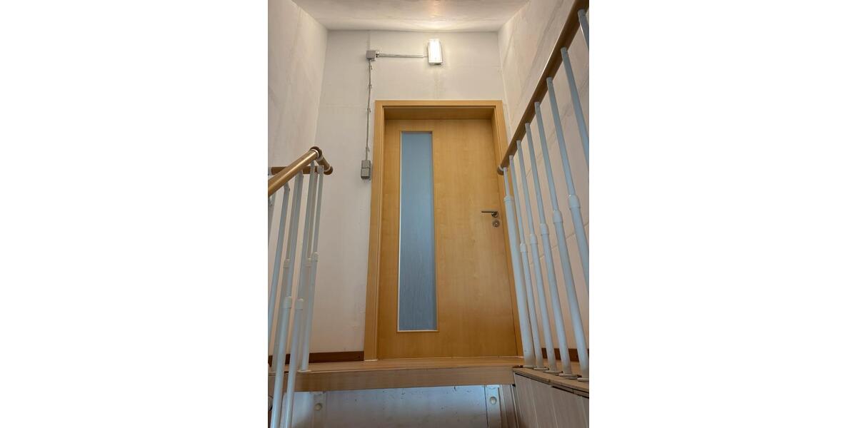 Dachgeschoßwohnung Höpfingen - 2.5 Zimmer, 60 m&sup2;, 600&euro; | Angebot:26525462