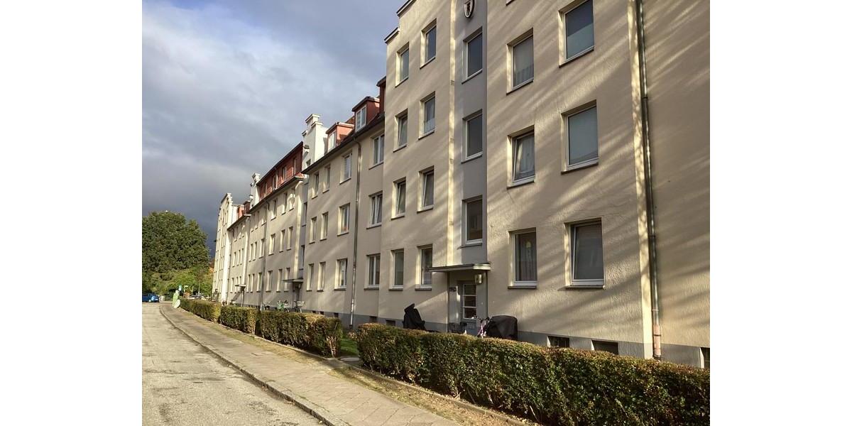 Schöne 2 Zimmer Wohnung mit Balkon zu sofort anmietbar! 2 zimmer