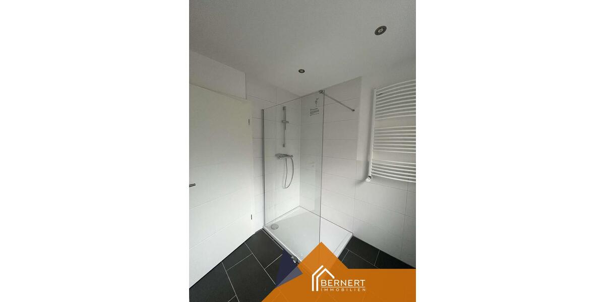 Etagenwohnung Altenkunstadt - 4 Zimmer, 110 m&sup2;, 990&euro; | Angebot:24185273