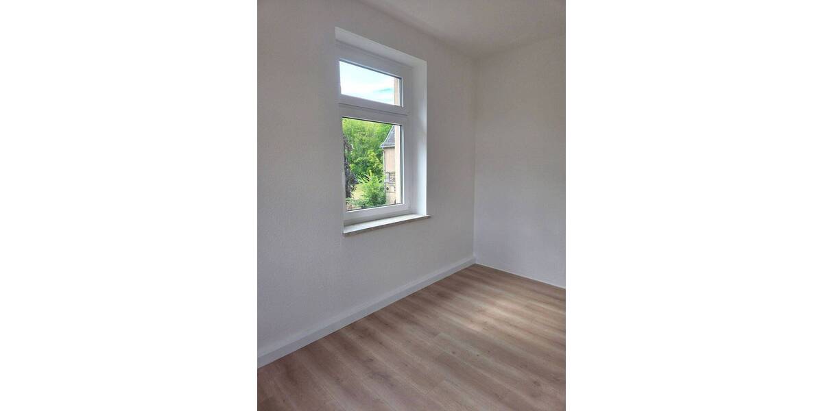 Etagenwohnung Waldheim Schönberg - 3 Zimmer, 82 m&sup2;, 450&euro; | Angebot:24138733