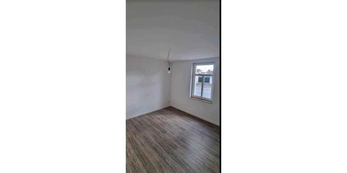 Großzügig geschnitten Wohnung in Ballhausen ab Februar frei. 2 zimmer