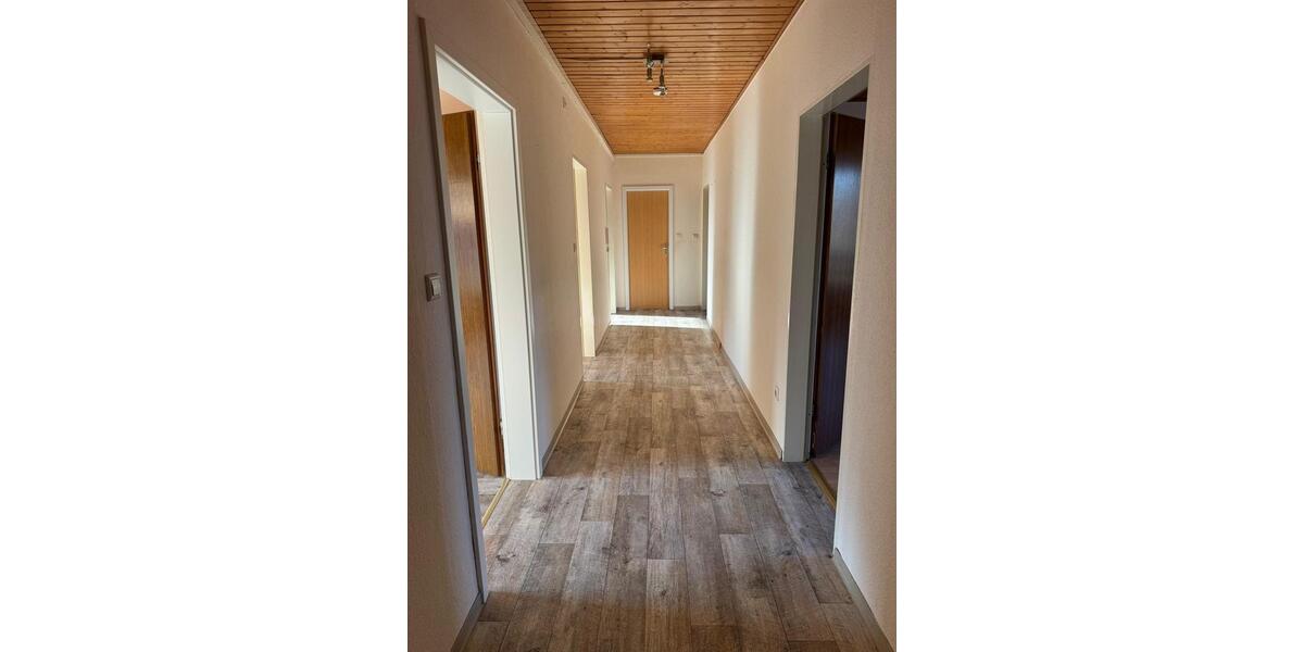 Mehrfamilienhaus, Wohnhaus Seesen - 3 Zimmer, 107 m&sup2;, 650&euro; | Angebot:24848145