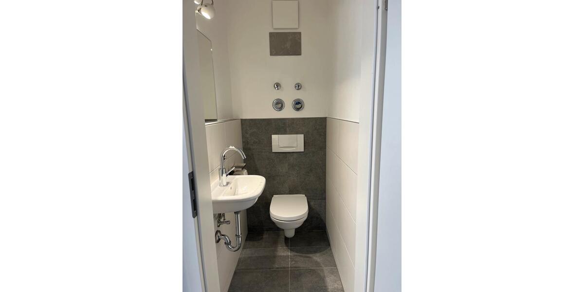 Dachgeschoßwohnung Pforzheim Brötzingen - 2 Zimmer, 60 m&sup2;, 950&euro; | Angebot:26532909