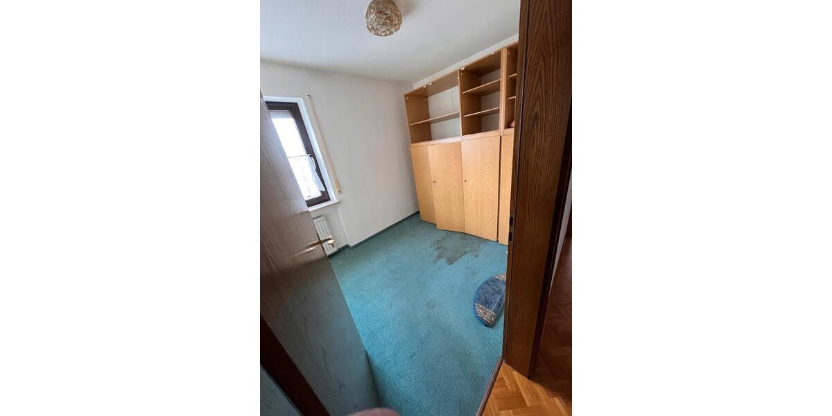 Etagenwohnung Neumarkt in der Oberpfalz Altenhof - 3 Zimmer, 120 m&sup2;, 1.380&euro; | Angebot:25046897