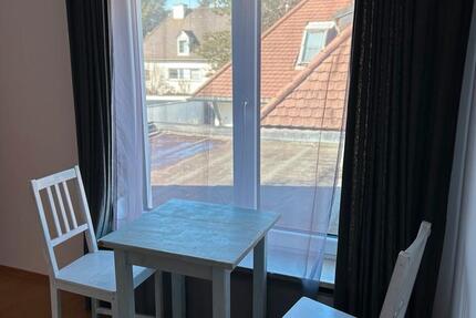 Wohnen auf Zeit Planegg - 1 Zimmer, 16 m&sup2;, 690&euro; | Angebot:25368238