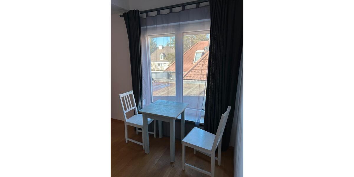 Wohnen auf Zeit Planegg - 1 Zimmer, 16 m&sup2;, 690&euro; | Angebot:25368238