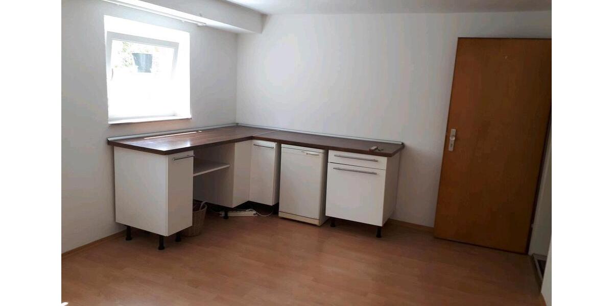 Etagenwohnung Regensburg Konradsiedlung - 1 Zimmer, 20 m&sup2;, 350&euro; | Angebot:26070177
