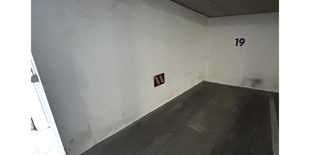 Dachgeschoßwohnung Bad Neustadt an der Saale - 2 Zimmer, 68 m&sup2;, 600&euro; | Angebot:25292374