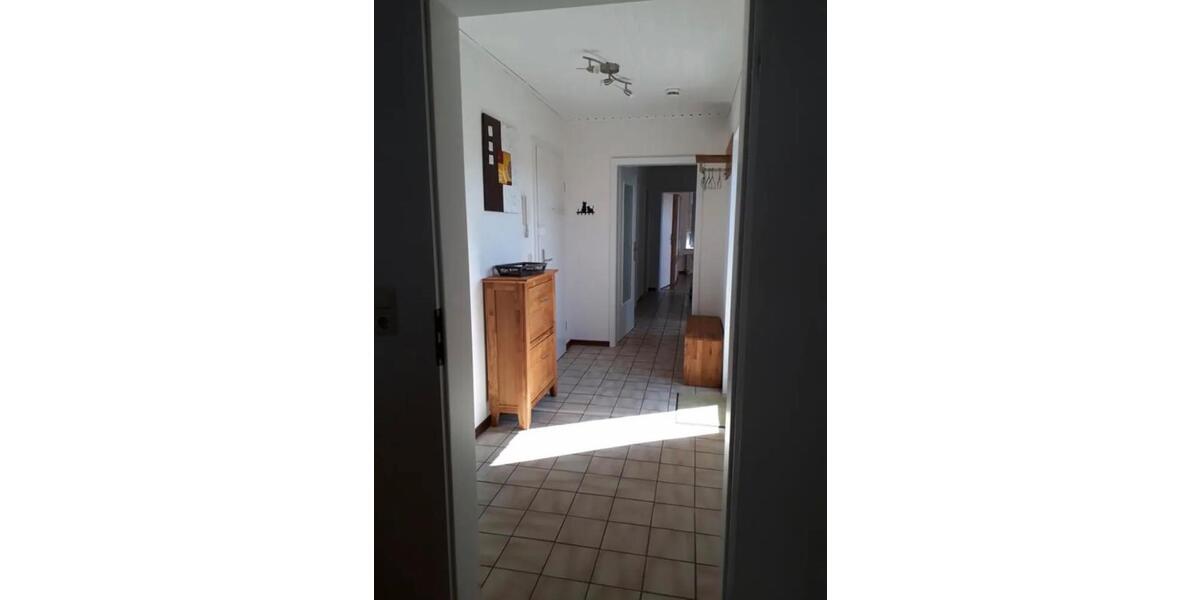 Dachgeschoßwohnung Simmerath - 3 Zimmer, 90 m&sup2;, 900&euro; | Angebot:26311932