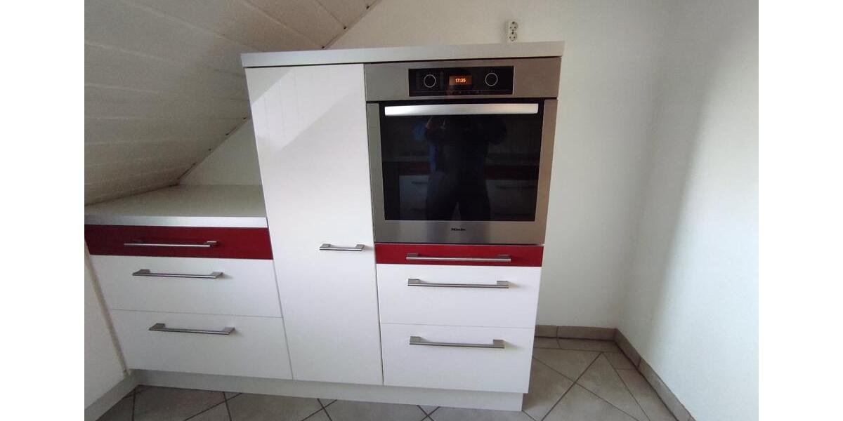 Dachgeschoßwohnung Wettstetten - 3 Zimmer, 85 m&sup2;, 930&euro; | Angebot:26030600