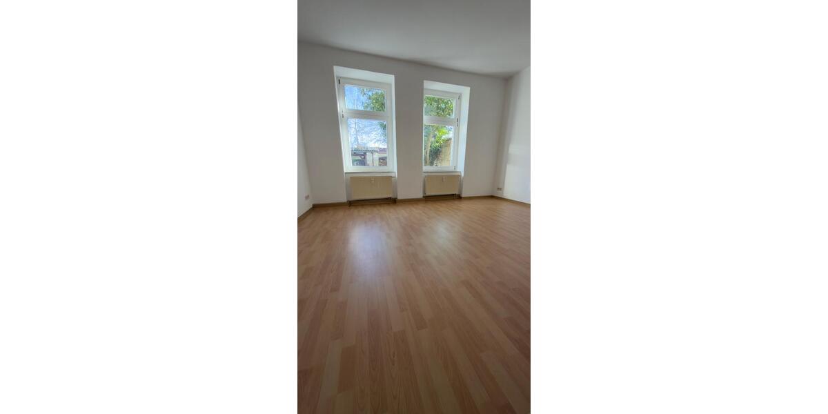Erdgeschoßwohnung Bernburg (Saale) - 2 Zimmer, 69 m&sup2;, 485&euro; | Angebot:25540607