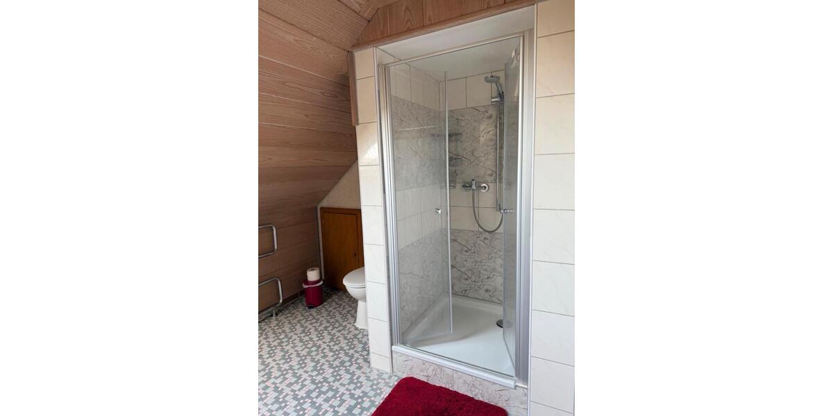 Dachgeschoßwohnung Gießen Wieseck - 3 Zimmer, 95 m&sup2;, 890&euro; | Angebot:26648491
