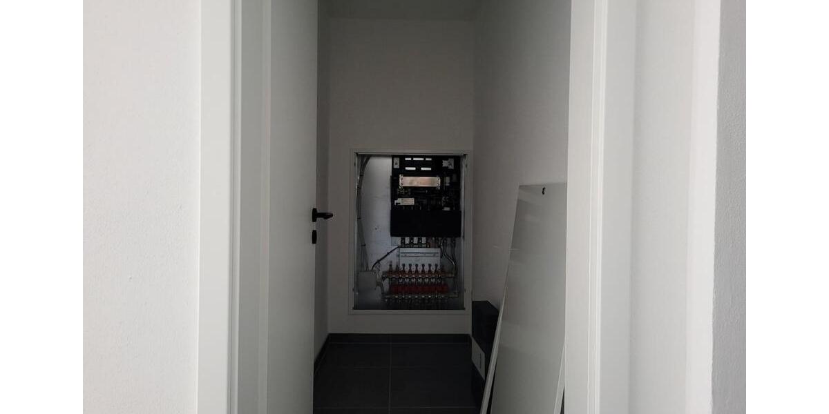 Erdgeschoßwohnung Neukirchen - 3 Zimmer, 106 m&sup2;, 980&euro; | Angebot:26496156