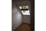 Schöne Dachgeschosswohnung im Grünen 2 zimmer