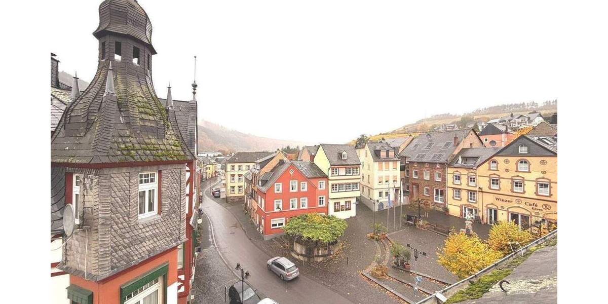 3-Zimmer-Dachgeschosswohnung in 56841 Traben-Trarbach mit neuer Einbauküche 3 zimmer