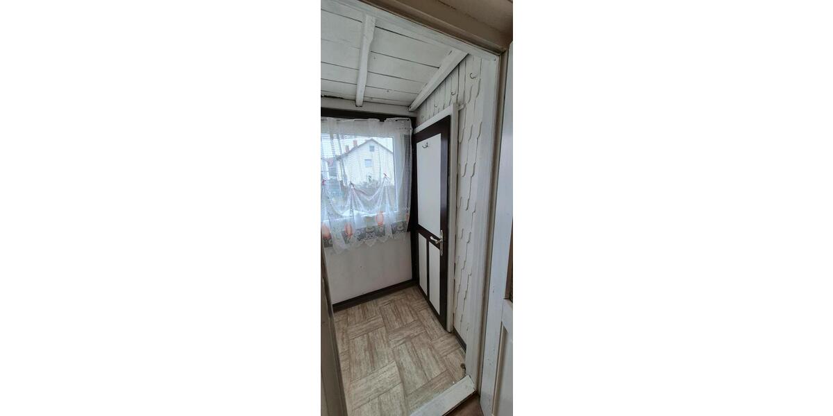 Einfamilienhaus Waldbrunn - 6 Zimmer, 100 m&sup2;, 1.000&euro; | Angebot:25652000